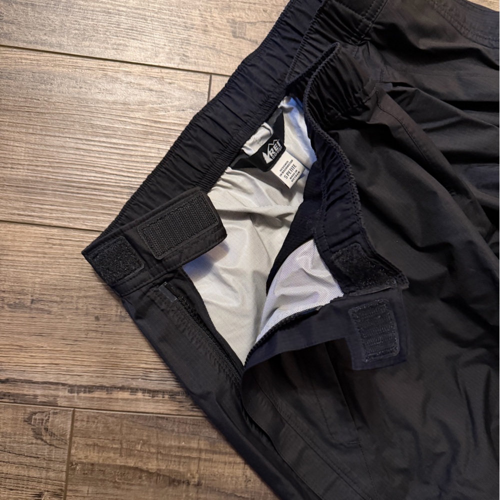 REI Rainier Rain Pants - Picture 7 of 9